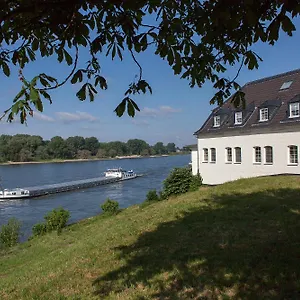 Schnellenburg Hotel Dusseldorf